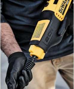 DEWALT Cordless Pressure Washer, Power Cleaner, 550-PSI, 1.0 GPM, Battery & Charger Included (DCPW550P1) - 8